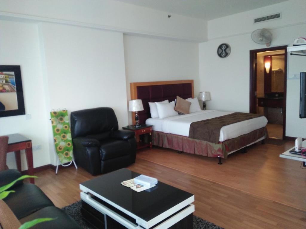 Sky Kl Suite At Time Square Kuala Lumpur Exteriör bild