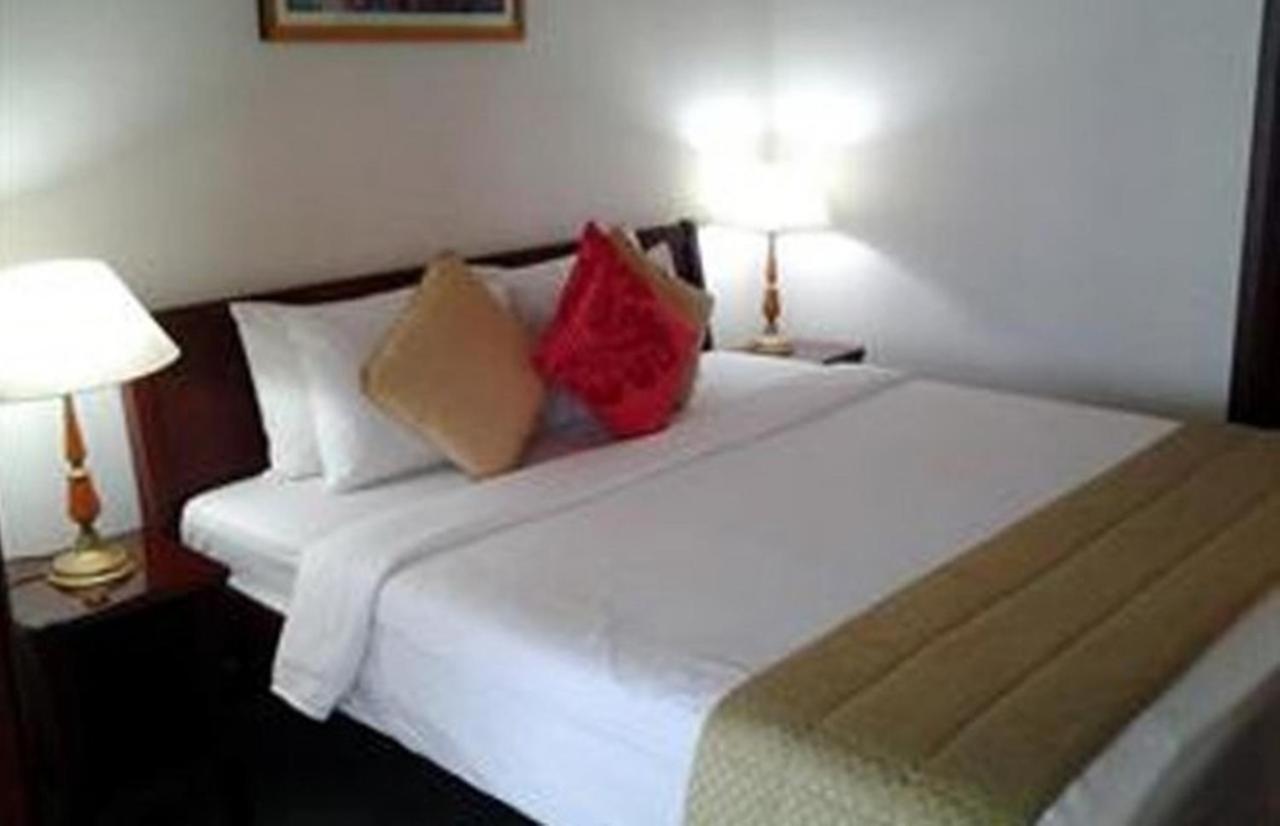 Sky Kl Suite At Time Square Kuala Lumpur Exteriör bild